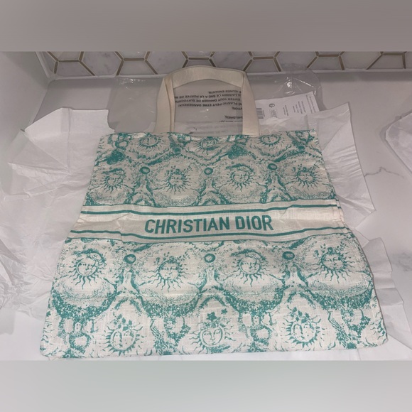 New Authentic Christian Dior Dioriviera summer tote - Picture 2 of 16